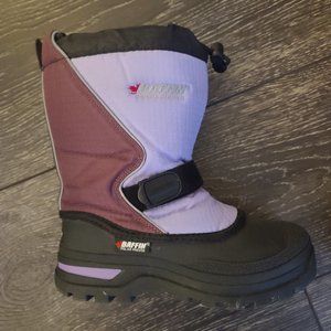 Baffin Snow Boots (Size 3)